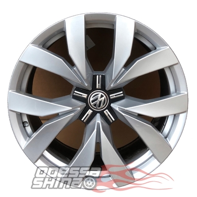 Volkswagen OEM 760601025C 9x20 5x112 ET33 DIA66.6 S