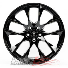 Replica MUS1024 10x20 5x114.3 ET45 DIA70.6 GB